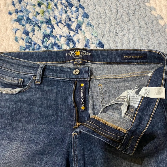 Lucky Brand Blue Straight Jeans Versatile Everyday Wear- Women’s 14/32 - Picture 9 of 13